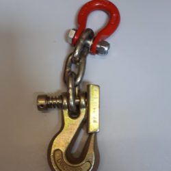 Grab Hook with Latch and 3 chain links and Unilock