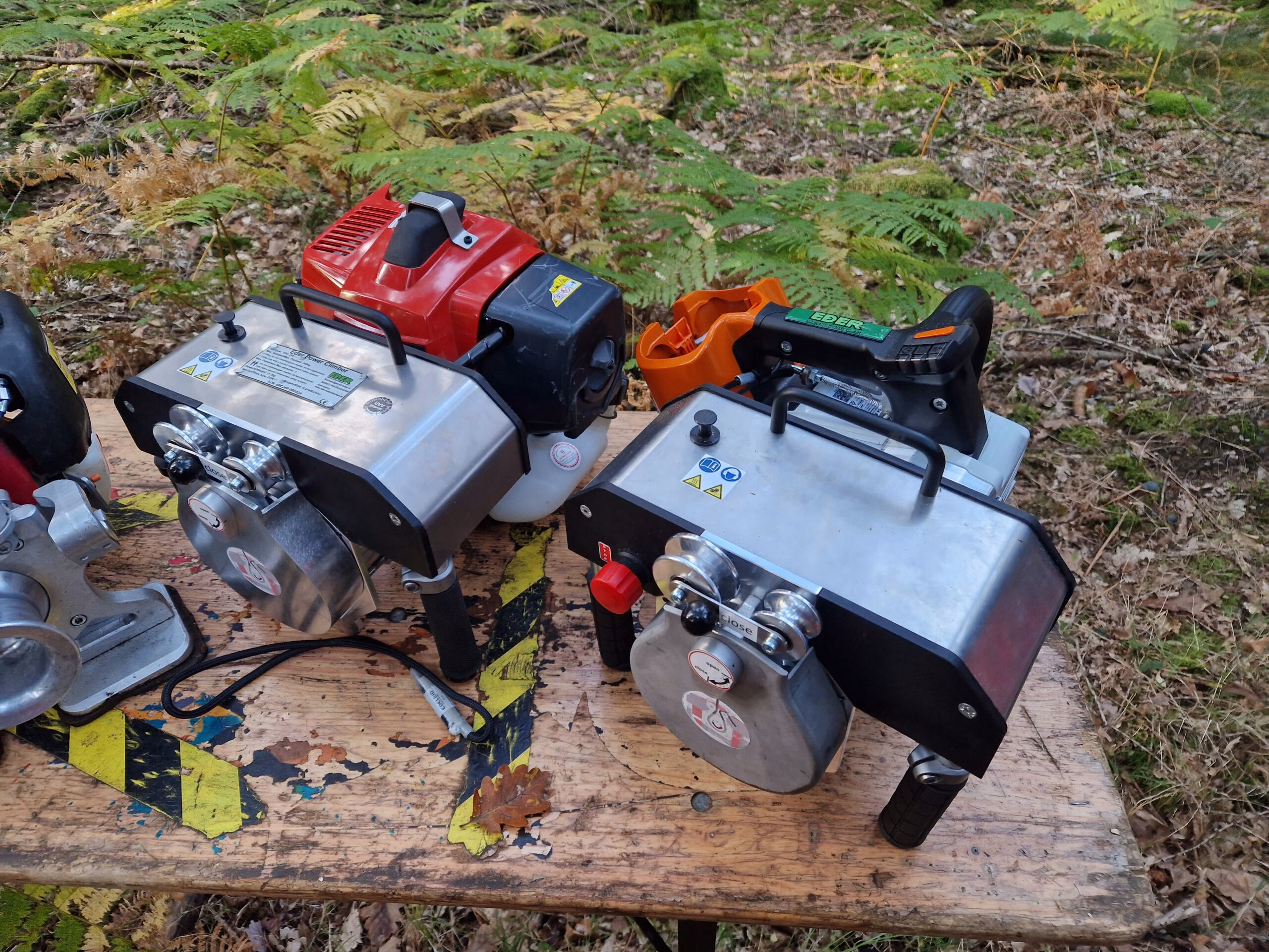 EDER EPC 240-11 and EPC 240-11 B ascender range